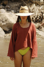 Cargar imagen en el visor de la galería, Blusa Isla