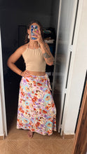 Cargar imagen en el visor de la galería, Falda Agua
