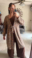 Cargar imagen en el visor de la galería, Cardigan otoño
