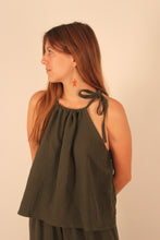 Cargar imagen en el visor de la galería, Blusa olas altas
